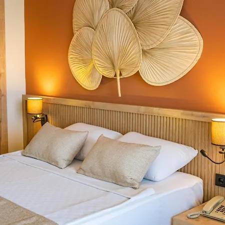 Hotel Heritage By Cimen 3*