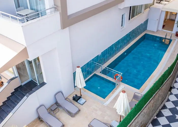 Heritage By Cimen 3*