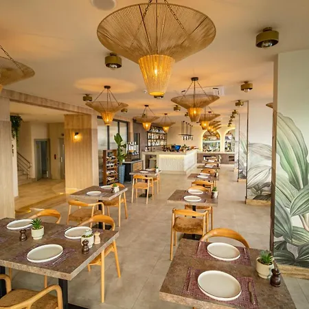 Heritage By Cimen 3*