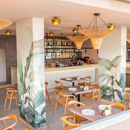 Szálloda Heritage By Cimen