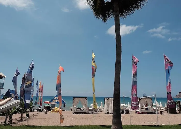 ホテル Heritage By Cimen 3*