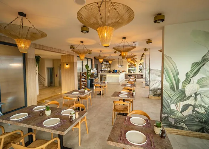 Heritage By Cimen 3*